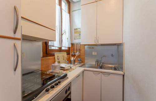 Santissima Annunziata Apartment | Discover Florence and feel at home