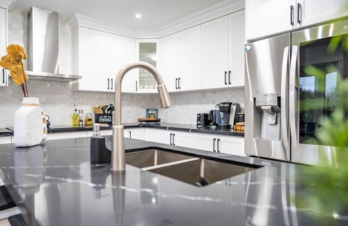 Ajax House | Discover the perfect fusion of Style and Comfort your home away from home.