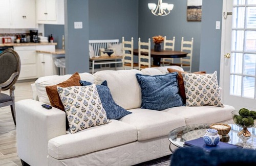 Richardson House | Dive Into Fun: Pool House with Grill + Game Room