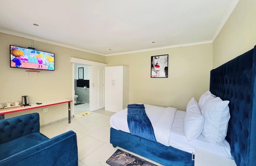 Norwood House | DJ Guest Lodge Norwood