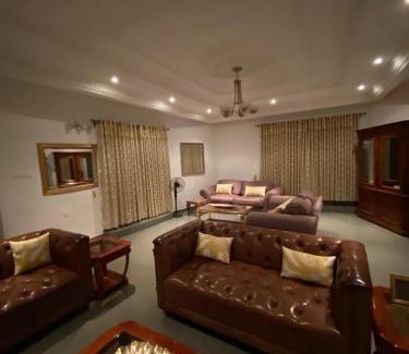 Limbe Villa | DLT Luxury Villa - 4 Bedrooms