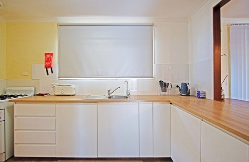 Jurien Bay House | "Do-Fish" 4x2 in original Jurien Bay