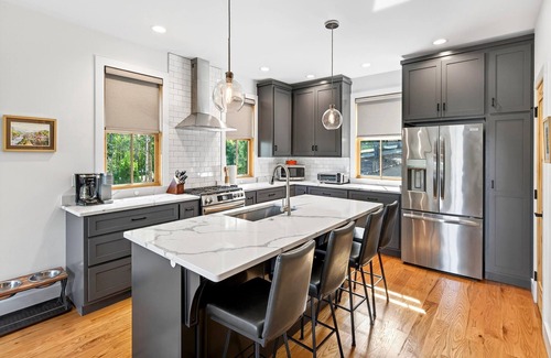 Marion House | Dockside of the Moon | Lakefront Luxury, Views & Private Dock