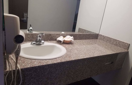 Dodge City Hotel | Dodge House Hotel & Convention Center