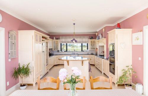 Ballyconneely House | Doleen House