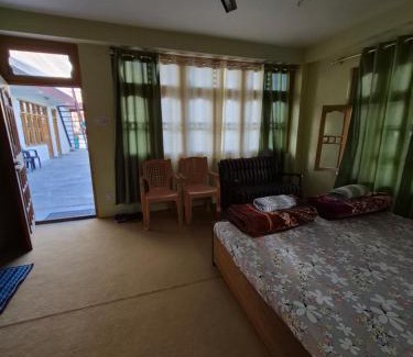Tabo House | Dolker homestay tabo