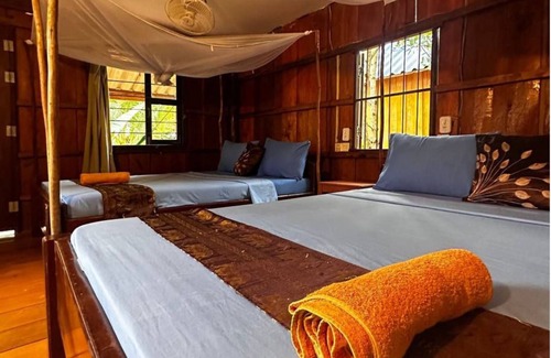 Koh Rong Sanloem Hotel | Dolphin Bay resort