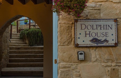 Tochni Apartment | Dolphin Guest House and Studios