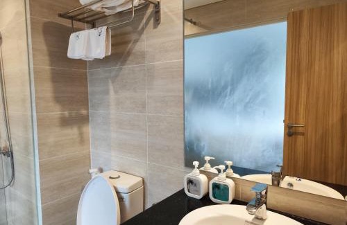 Duong To Hotel | Dolphin Seaview Hotel