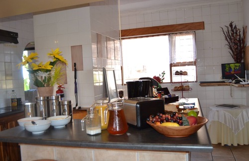 Jeffreys Bay House | Dolphin View Guesthouse