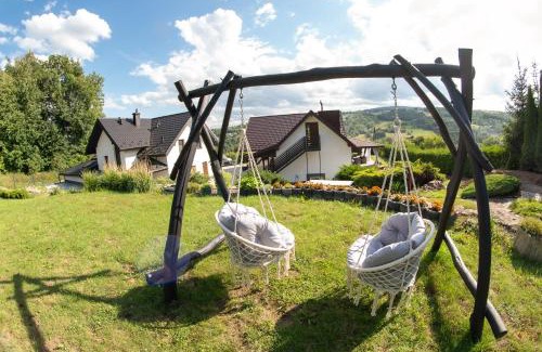 Mecina Apartment | Dom w Chomranicach- Jacuzzi, domek grillowy