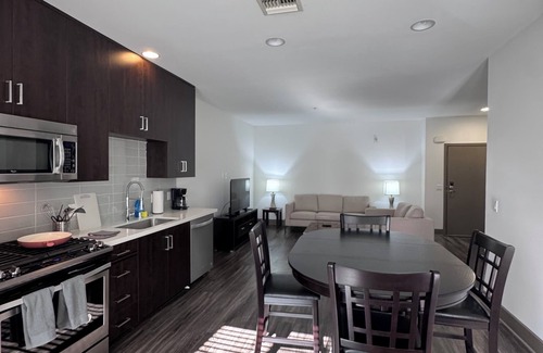 Kearny Mesa Apartment | Domain San Diego: Cozy 1BR Apartment in Fantastic Kearny Mesa