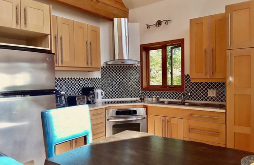 Lac-McGregor Cabin | Domaine Baie Mud