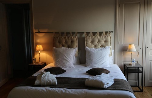 Sery-les-Mezieres Bed & Breakfast | Domaine de Senercy