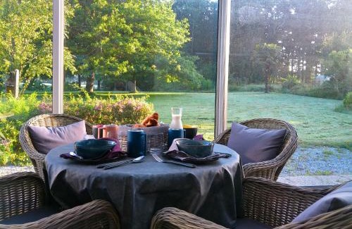 Vaudrimesnil Bed & Breakfast | Domaine La Synchronicité - Gîte et Chambres d'Hôtes