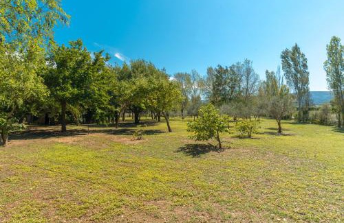 Roussillon House | Domaine Plan Des Devens Tendresse