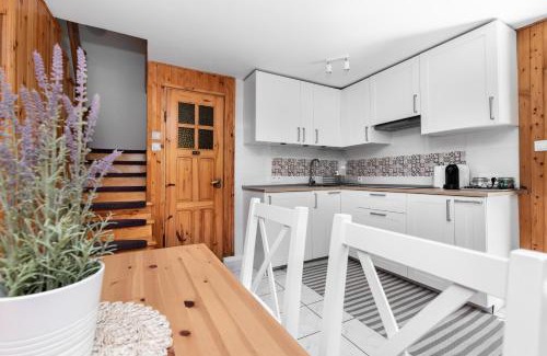 Sulecki Borek Apartment | Domek letniskowy Patricia