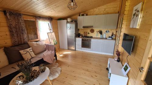 Sochaczew House | Domek letniskowy z jacuzzi nad rzeką Bzurą