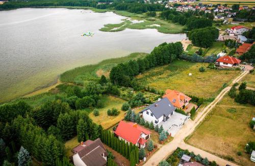 Rybno Villa | Domek na skarpie