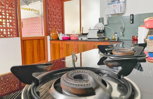 Devikolam House | Domestay with Mountain View - Gateway of Munnar