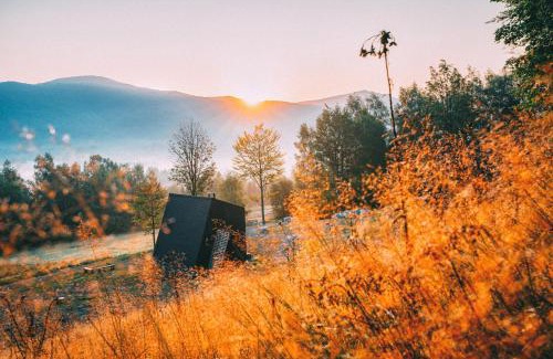 Wetlina Ski Chalet | Domki 4 Nad Ranem - Baza Bieszczady Smerek