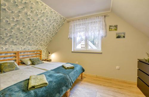 Szczytna House | Domki Brzozowy Zakątek