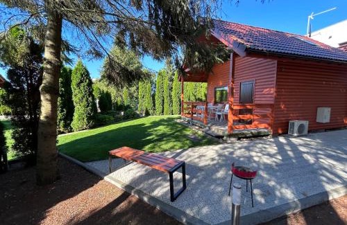 Kolobrzeg Cabin | Domki Wczasowe Papaya