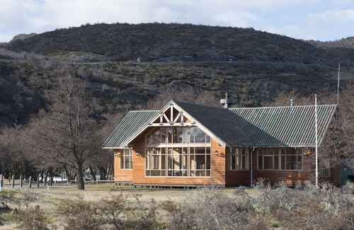 Torres Del Paine Hotel | Domos Río Serrano - Caja Los Andes