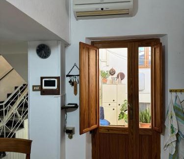 Gonnesa House | Domu 'e ajiajius