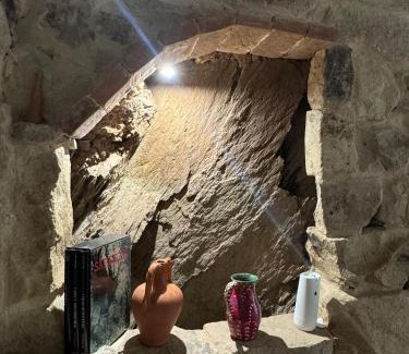 Gonnesa House | Domu 'e ajiajius