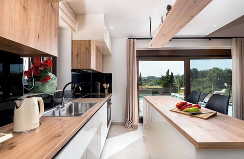 Afra Villa | Domus Dervisi, by Estia