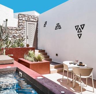 Pyrgos Apartment | Domus Hestia Suites