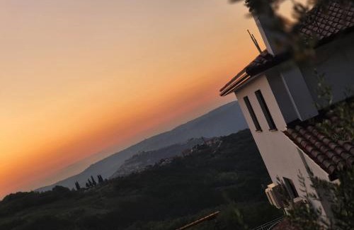 Kaldir House | Domus in Monte