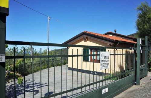 Castiglione Chiavarese House | Domus Milli