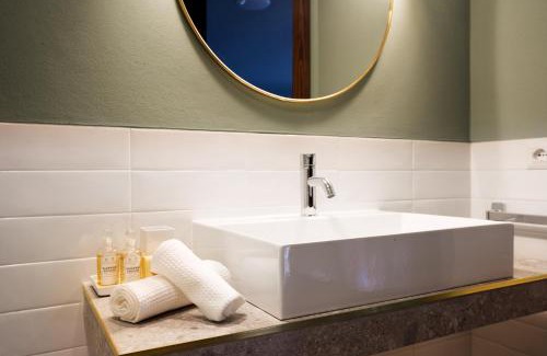 Riva Apartment | Domus Plinii 1792 Suites