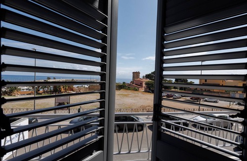 San Nicola l'Arena Apartment | Donna Rosalía Sea View Apartment with terrace/solarium included.