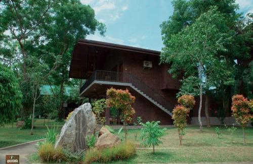 Pallebedda Hotel | Doola River Edge