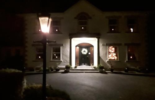 Craughwell Bed & Breakfast | Doonard Manor B&B