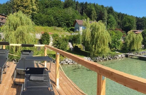 Seewalchen am Attersee House | Doppelzimmer mit Seeblick und Balkon - Hotel Litzlberger Keller