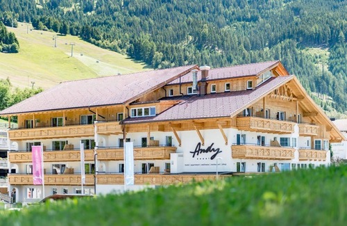 Jerzens Apartment | Doppelzimmer 30m² - Hotel Andy