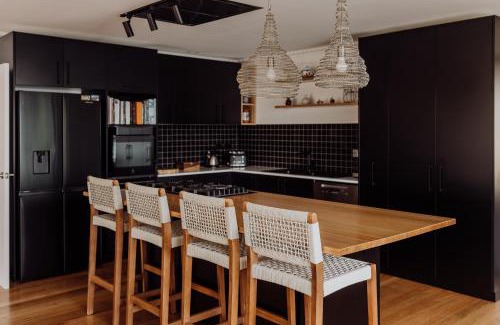 St Helens House | Doric Dreams - Short Stroll to St Helens