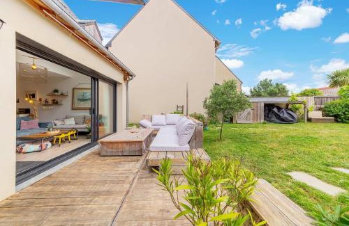 Saint-Suliac House | DORIS beautiful 4-bedroom house with garden