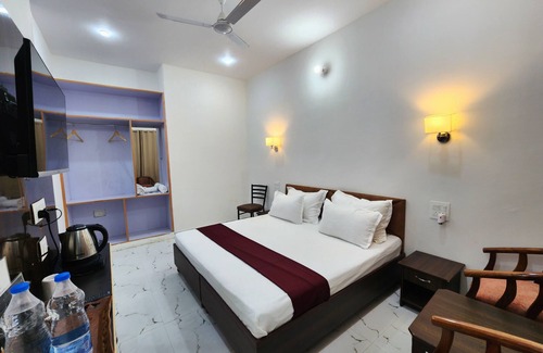 Gunehr Bed & Breakfast | Dorjee House & Rooftop Cafe