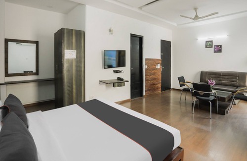 Sushant Lok Hotel | Dormy Villa By Dreamz Hospitality