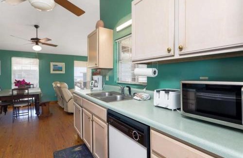 Southpointe House | Dorsey's Wave On by Meyer Vacation Rentals