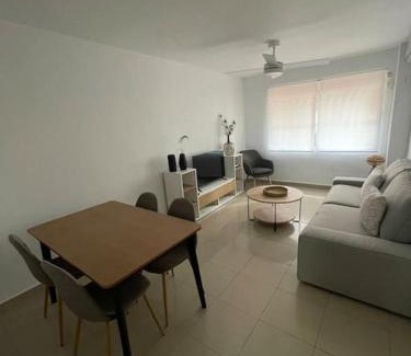 Dos Hermanas House | Dos hermanas - Feel at home