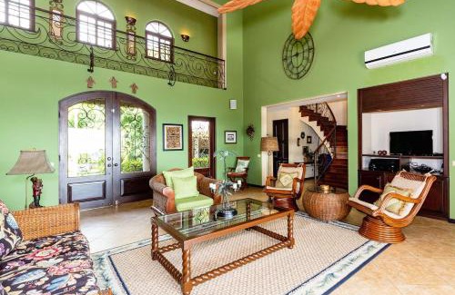 Panama Beach House | Dos Vistas 5br View Villa Hermosa 10 Guests