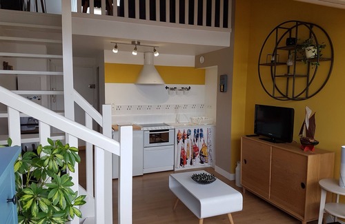 Douarnenez Apartment | DOUARNENEZ PLEASURE PORT - EAT IN FRONT OF BOATS