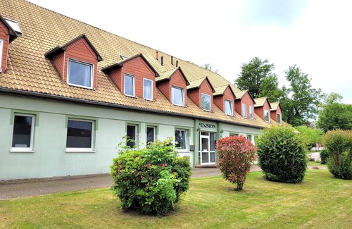 Parow Apartment | Double/2-bed room 11 - Guesthouse Am Schloss