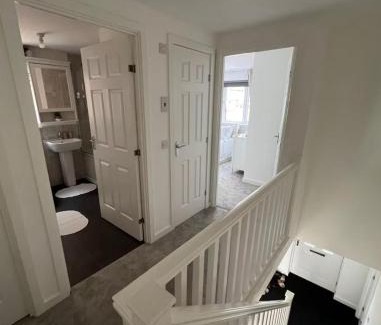 Edinburgh House | Double Bedroom With Dedicated Private Bathroom